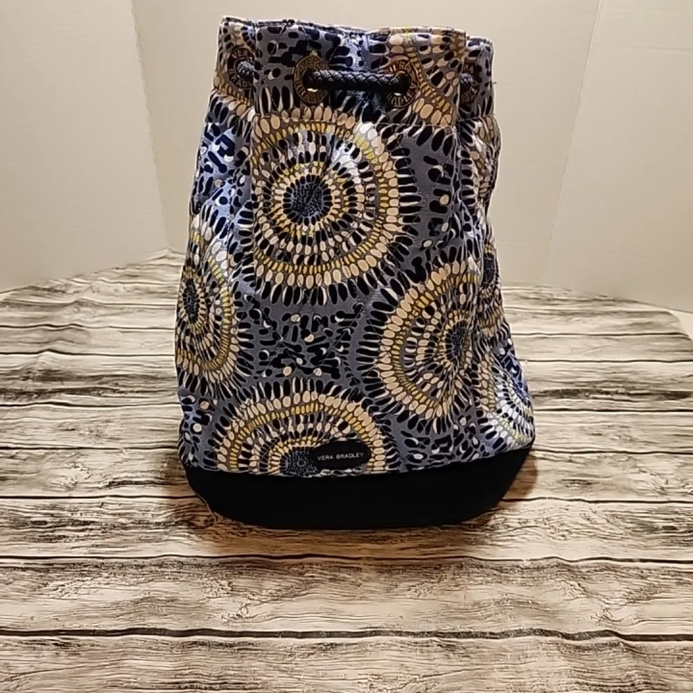 Vera Bradley Starry Night Insulated‎ Bag - Picture 2 of 13